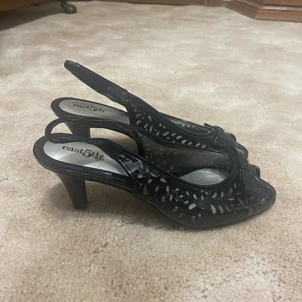 Black slingback high heel shoes.  Size 6.5.  Approx.  3” heel.  Bow on top.